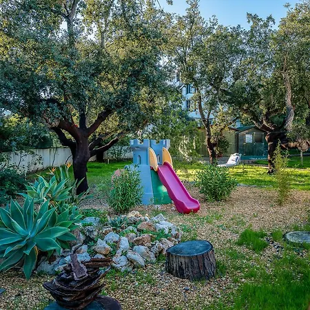 Villa Bmyguest - Balaia Beach Family